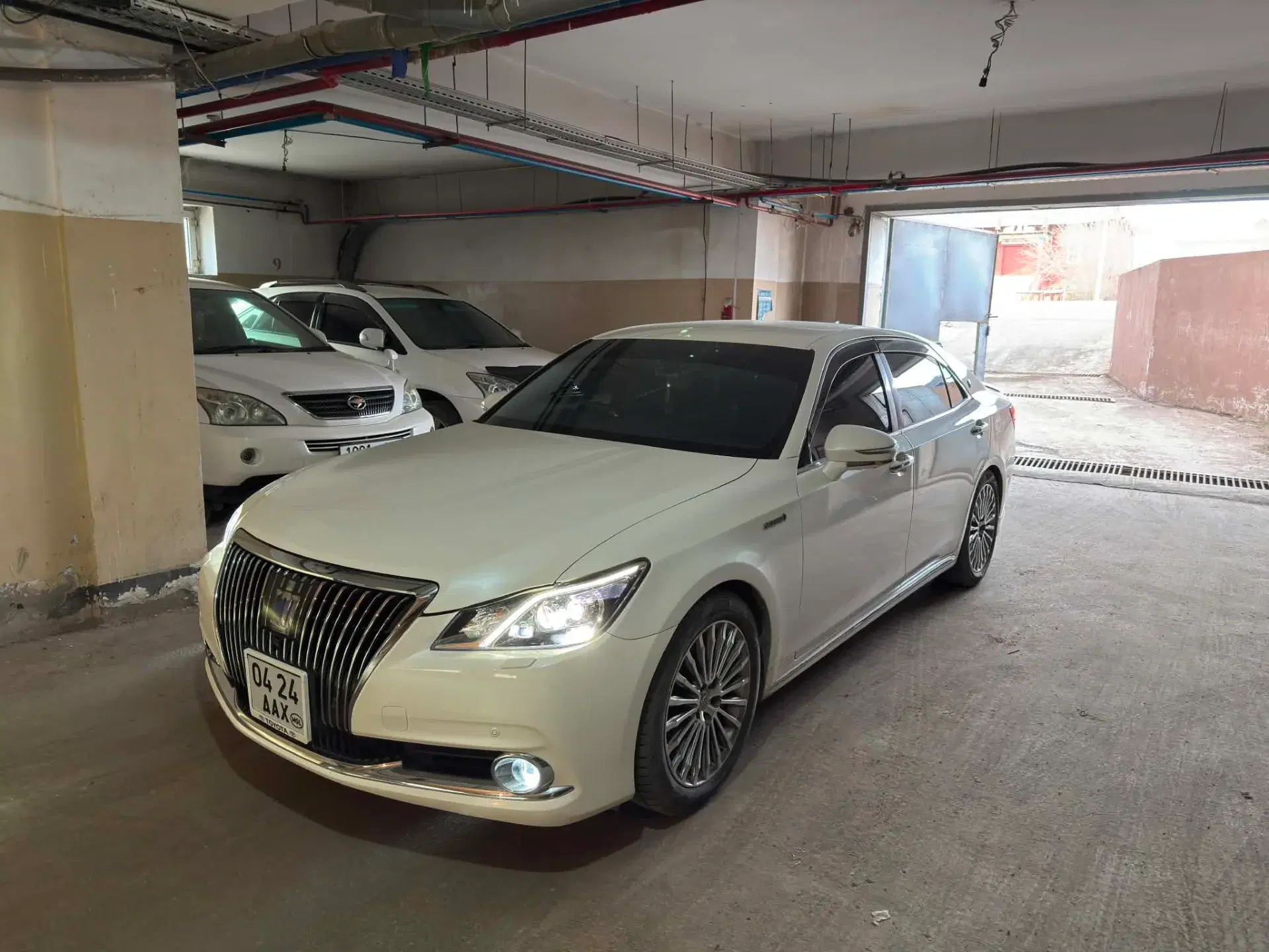 Toyota Crown Majesta