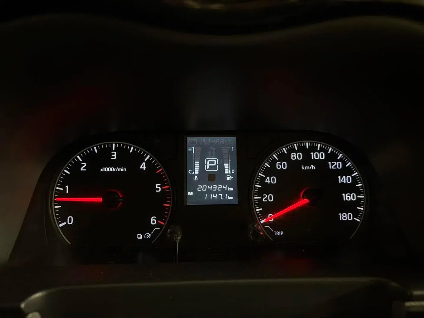 Car image 10